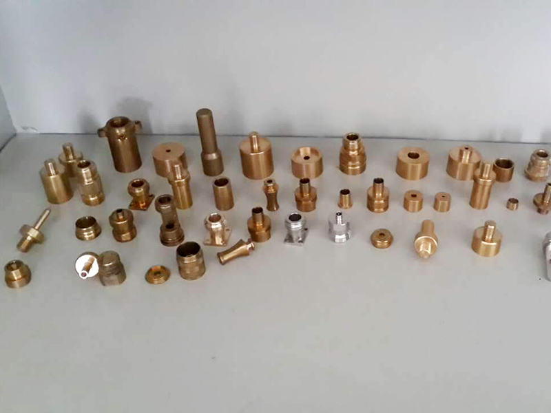 五金加工類(lèi)銅材分幾種？詳細(xì)解答！